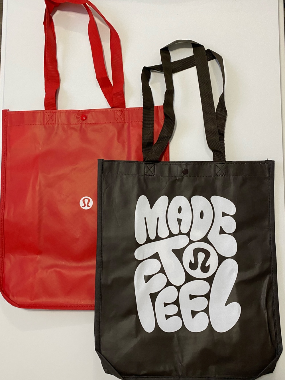 Lululemon - Set of 2 Large Reusable Shopping Totes - 1 red, 1 black